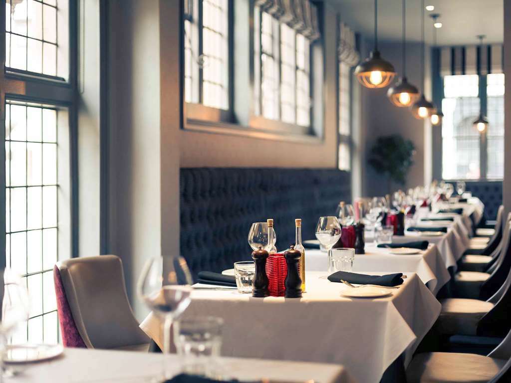 Mercure Eastgate Hotel 4*