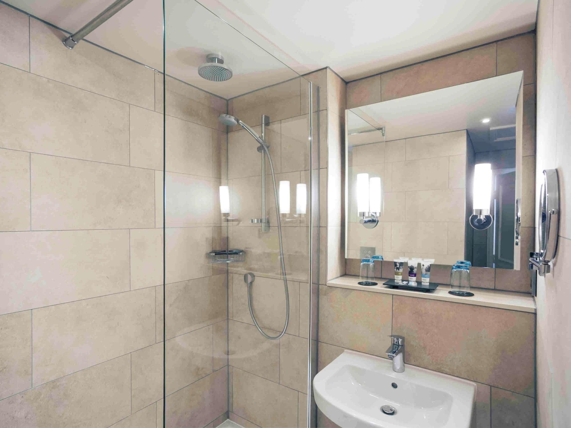 Mercure Eastgate 4* Oxford
